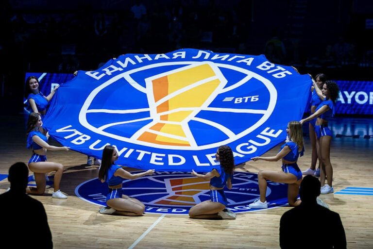 Beşiktaş ve Fenerbahçe basketbol takımları Moskova’da