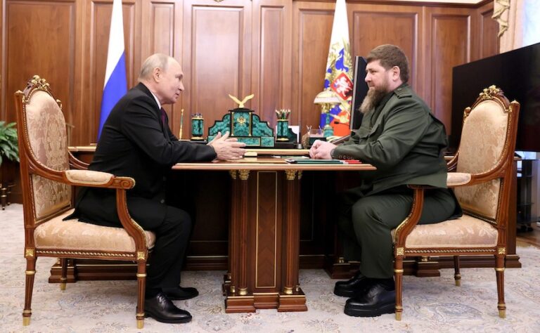 Putin, Kadırov ile görüştü