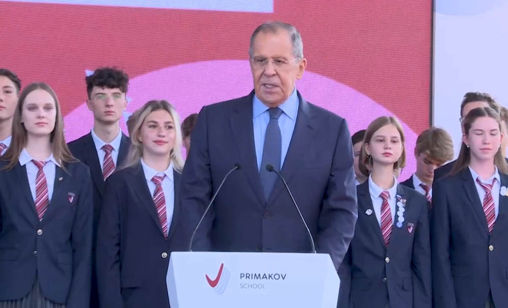 Lavrov: Türkiye ve Suriye’ye ilişkin yol haritası değerlendiriliyor.