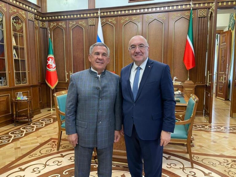 Minikhanov’dan Büyükelçi Samsar’a özel veda