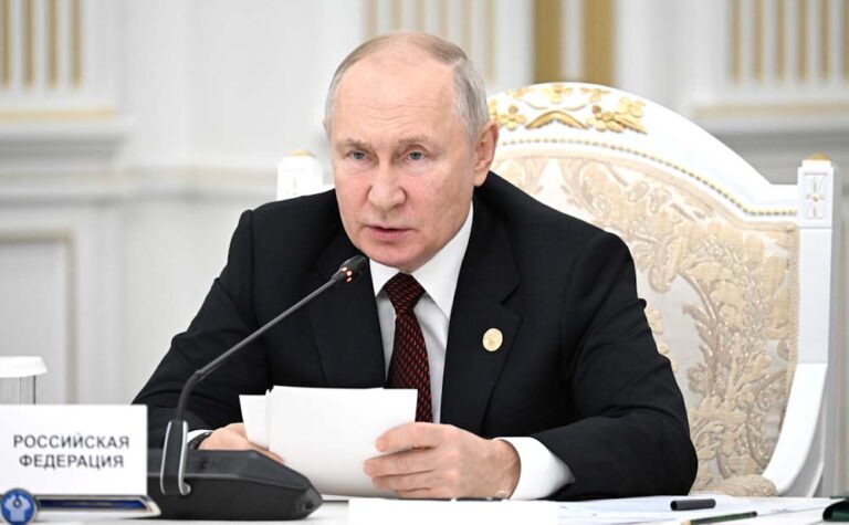 Putin geniş aile statüsünü belirleyen bir kararname imzaladı