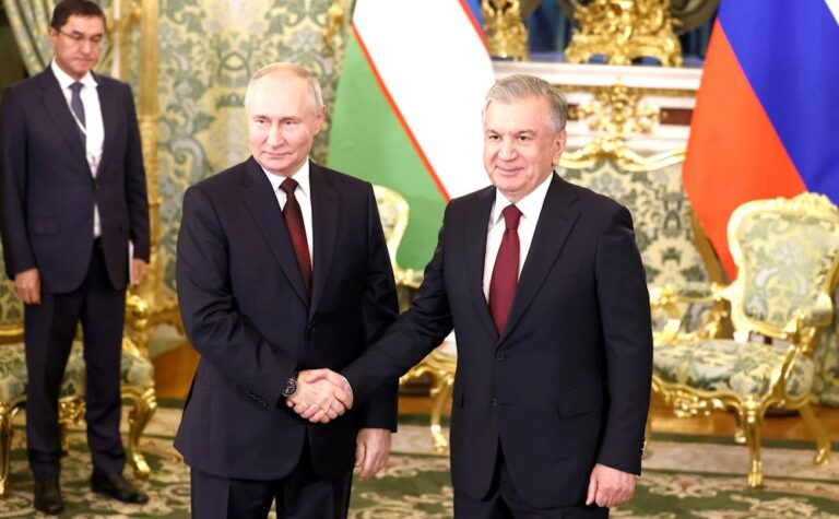 Putin ve Mirziyoyev işbirliğini genişletme üzerine anlaştı