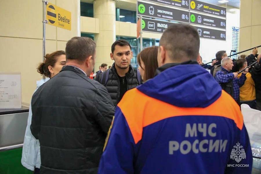 Gazze’den Rus vatandaşlarının tahliyesi devam ediyor; ikinci uçak da Moskova’ya indi