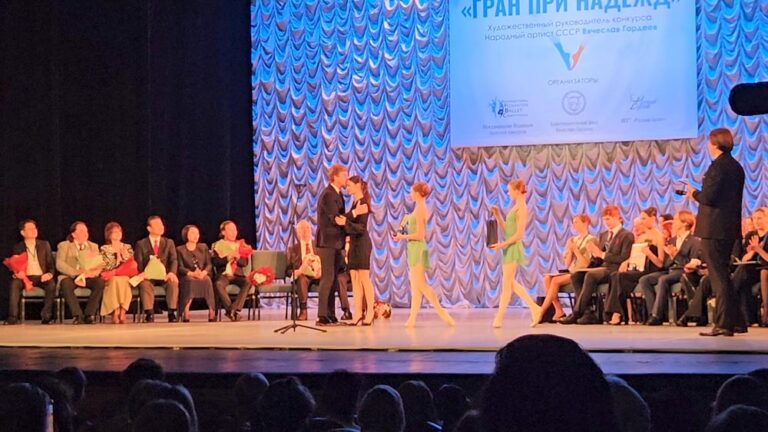 Türk dansçı Moskova’da gümüş madalya kazandı