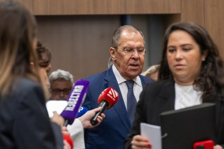 Lavrov: İstanbul Anlaşmaları çerçevesindeki güvenlik garantileri ciddiydi