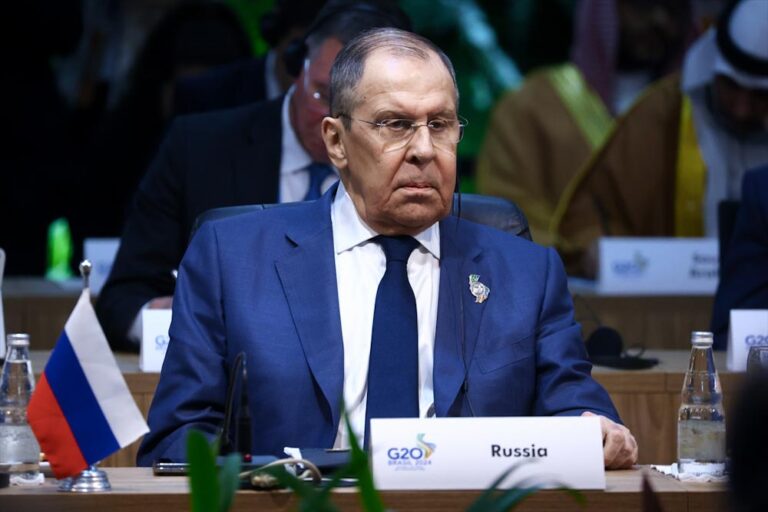 Lavrov: Washington, Asya’da gerginliği artırmayı hedefliyor