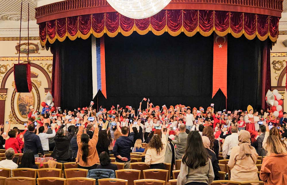 Rusya’da 23 Nisan Ulusal Egemenlik ve Çocuk Bayramı coşkuyla kutlandı