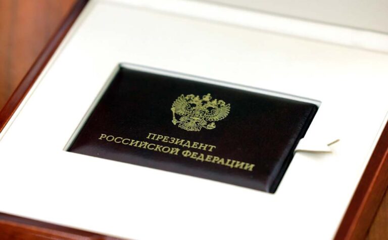 Putin, mazbatasını aldı