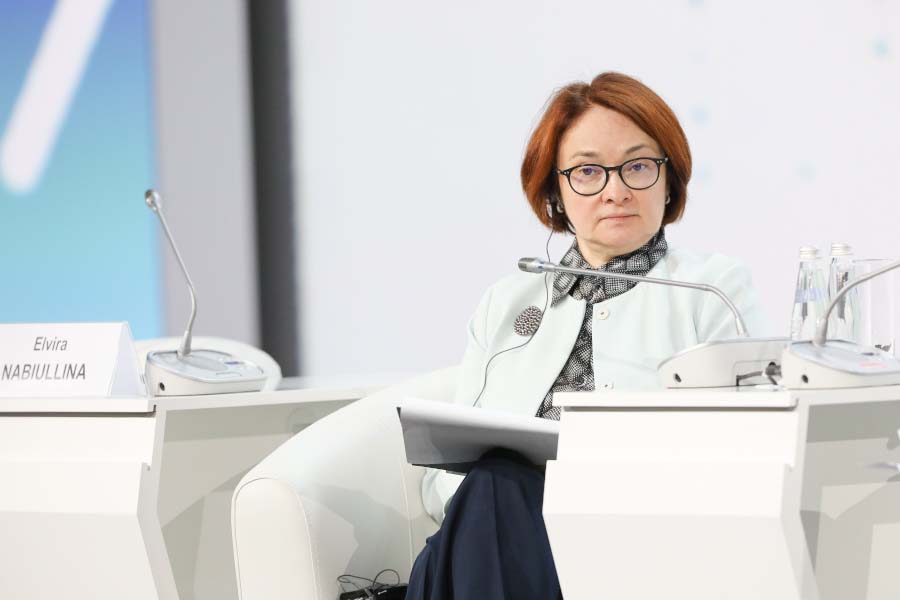 Merkez Bankası Başkanı, “aşırı önlemlerin” müşteri şikayetlerini artırdığını söyledi