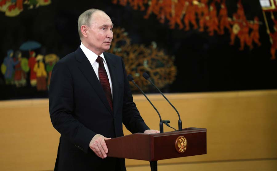 Putin, Rus silahlarını Kuzey Kore dahil bölgelere sevk etme hakkını saklı tuttuklarını söyledi