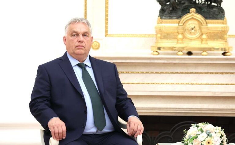 Orban, Michel’den Rusya ile diplomatik ilişkileri yeniden başlatmasını istedi