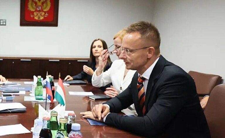 Macaristan, AB’nin, Rusya’dan gaz alımını bitirme kararını onaylaması durumunda mahkemeye gidecek