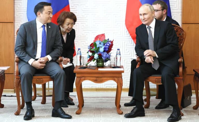 Putin, Rus gazını Moğolistan üzerinden Çin’e taşıyacak boru hattında çalışmaların sürdüğünü bildirdi