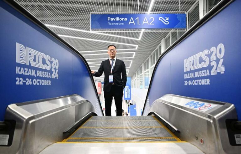 BRICS Liderler Zirvesi Rusya’ya bağlı Tataristan Cumhuriyeti’nin başkenti Kazan’da başladı