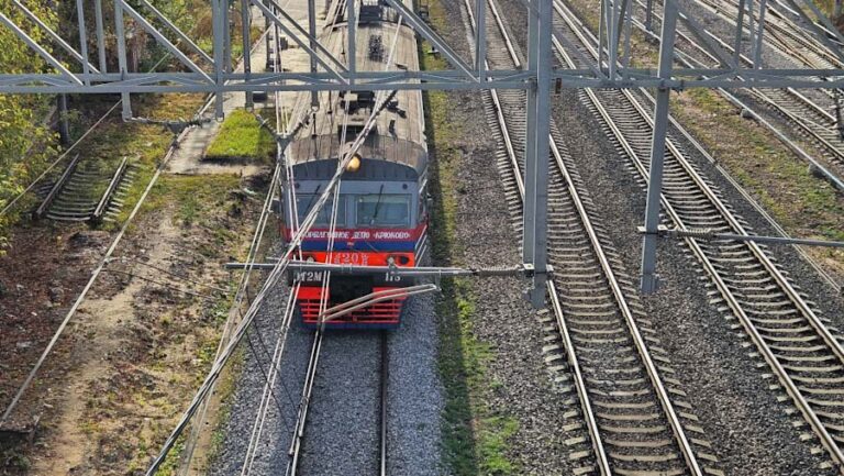 Amur’da raydan çıkan vagonlar can aldı: 2 ölü, 12 yaralı