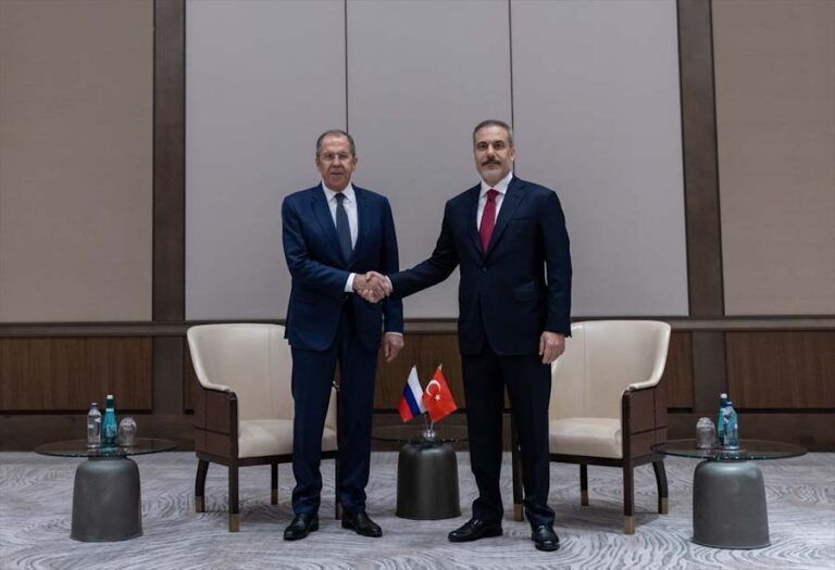 Fidan ve Lavrov İstanbul’da görüştü