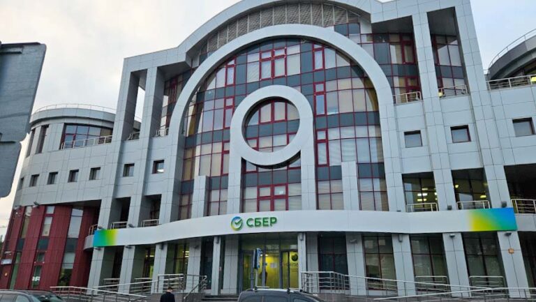 Sberbank’ın net karı yılın ilk ayında yüzde 15,5 arttı