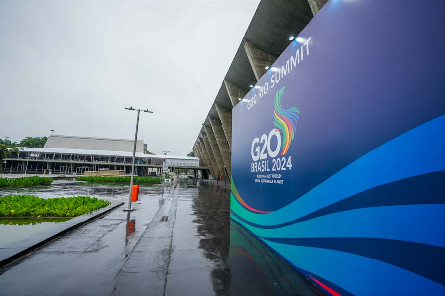 Kolombiya Cumhurbaşkanı Petro’dan Rusya ve Ukrayna’ya diyalog çağrısı