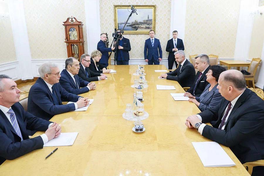 Lavrov ile Slovakya parlamentosu heyeti Moskova’da bir araya geldi