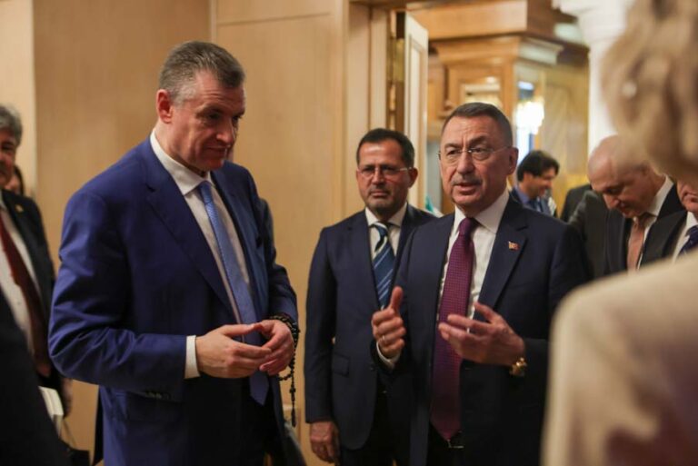 TBMM Dışişleri Komisyonu Başkanı Oktay ve heyeti Moskova’da temaslarda bulundu