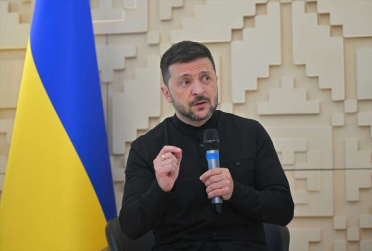 Zelenskiy, Rusya ile görüşmeyi yasaklayan kararı iptal etti