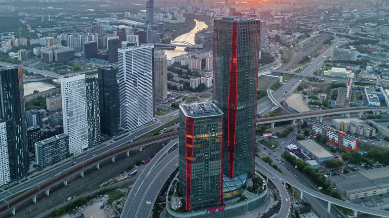 Moskova City’de iCity gökdeleni tamamlandı