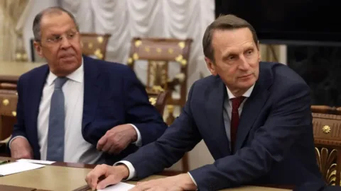 Rusya’dan Ukrayna’ya “barış tekliflerini kabul etme” çağrısı