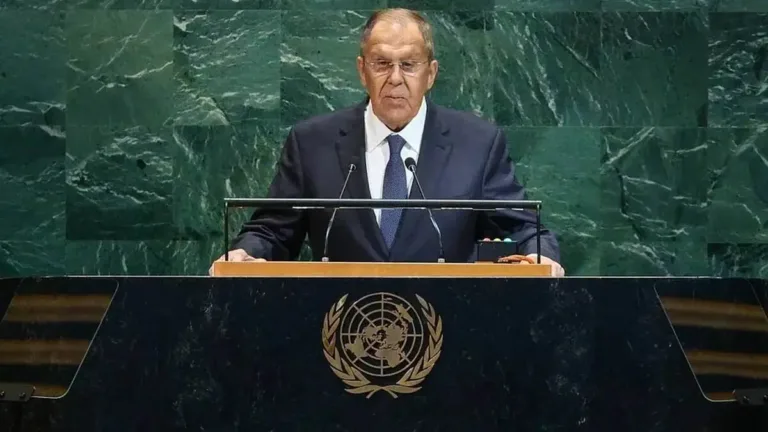 Lavrov: Rusça, BM’de İngilizce kadar resmî bir dil