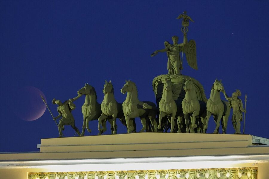 Petersburg_Dolunay-08092025-2