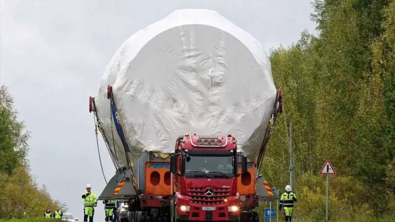 Rosatom, BREST-OD-300’ün ana parçalarını Tomsk’a ulaştırdı