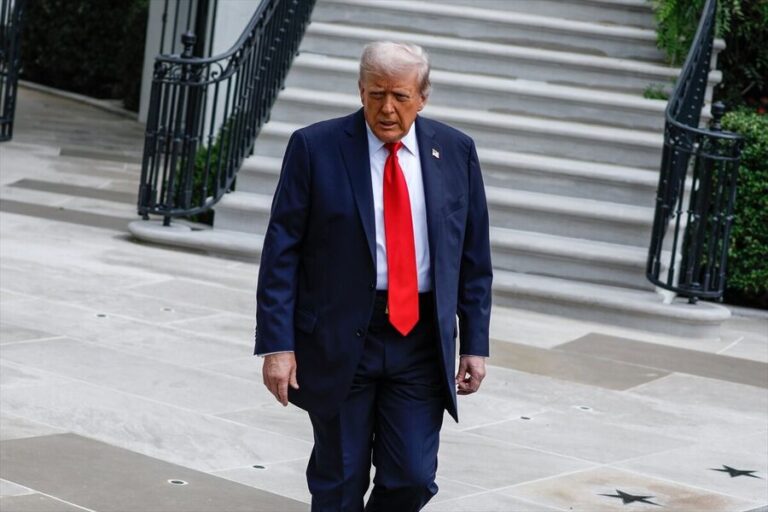 Trump: Zelenskiy, Ukrayna konusunda anlaşma yapmak zorunda kalacak