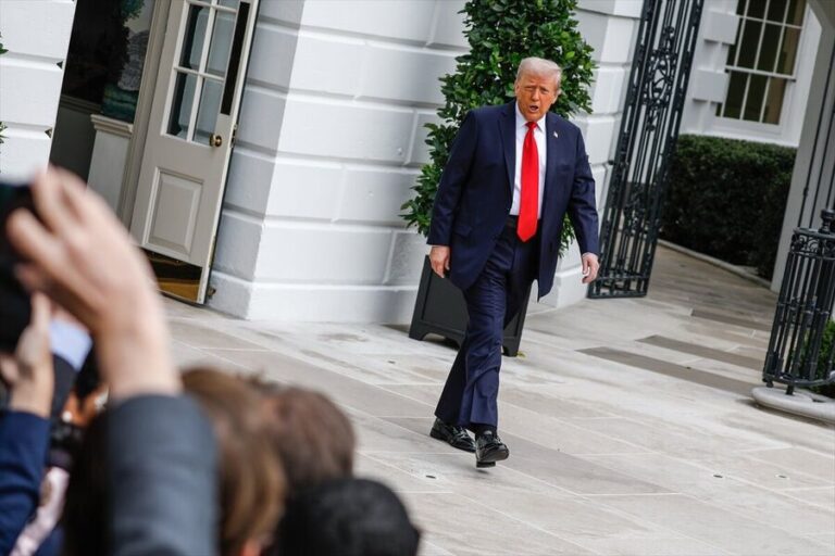 Trump: Putin ile ayarlanmış bir telefon görüşmemiz var