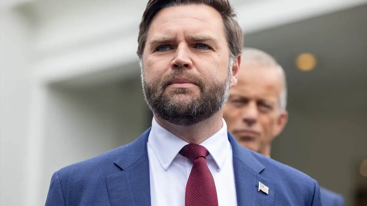 ABD Başkan Yardımcısı, Rusya-Ukrayna Savaşı’nın bitmesi için umutlu olduğunu söyledi