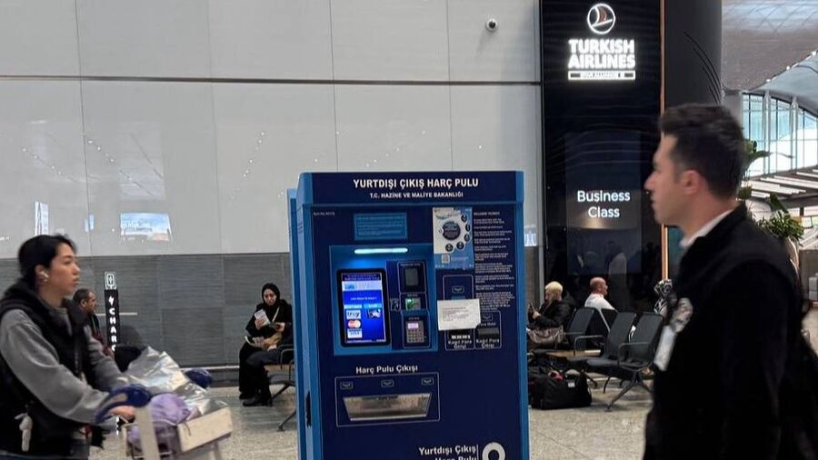 Yurt dışına çıkış harcı bin liraya yükseltildi