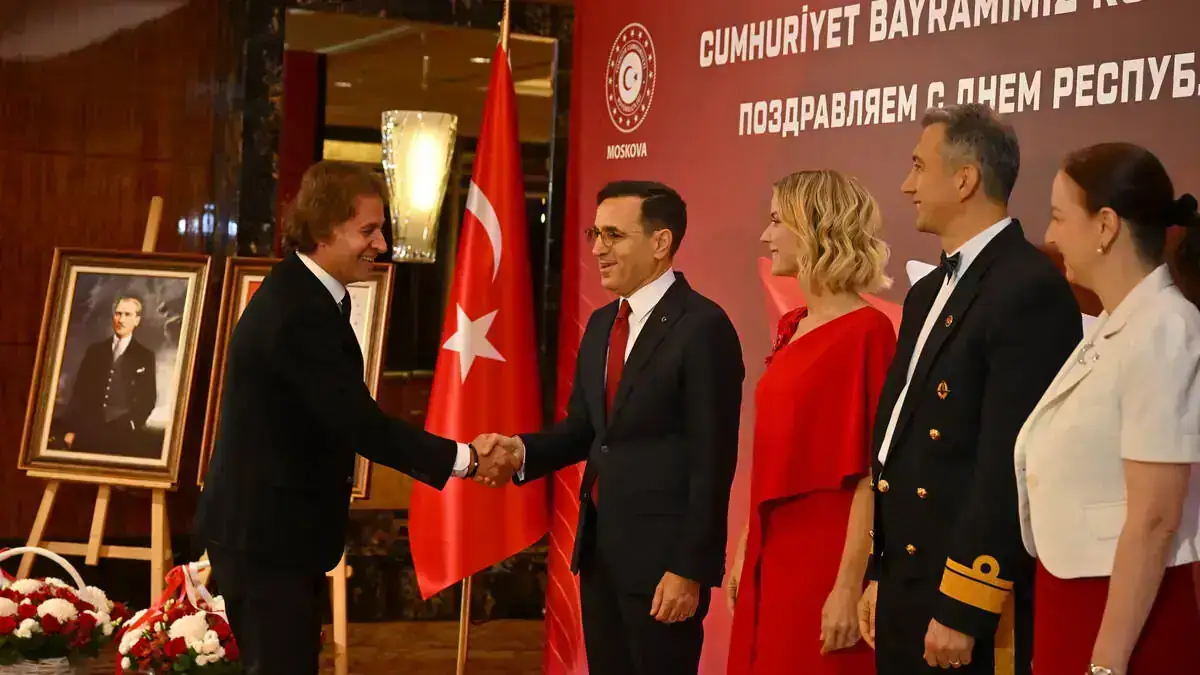 Cumhuriyetin_102._yili_Moskovada_resepsiyonla_kutlandi-30102025-1