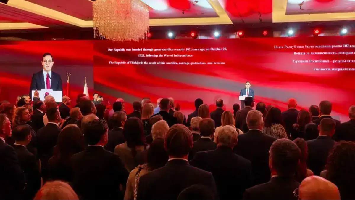 Cumhuriyetin_102._yili_Moskovada_resepsiyonla_kutlandi-30102025-10