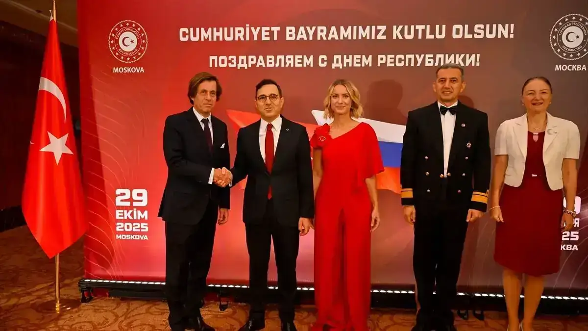 Cumhuriyetin_102._yili_Moskovada_resepsiyonla_kutlandi-30102025-7