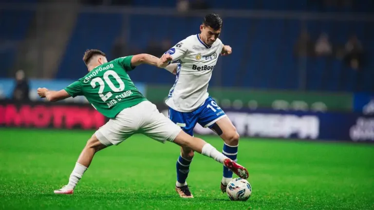 Akhmat öne geçti, Dinamo son saniyede eşitledi