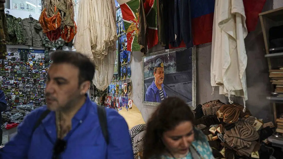 Hediyelik_esya_magazasi-03102025-4