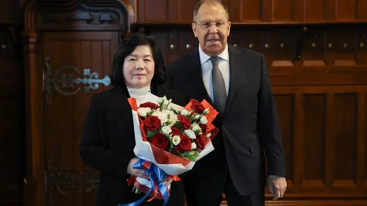 Rusya ve Kuzey Kore dışişleri bakanları ikili ilişkileri görüştü