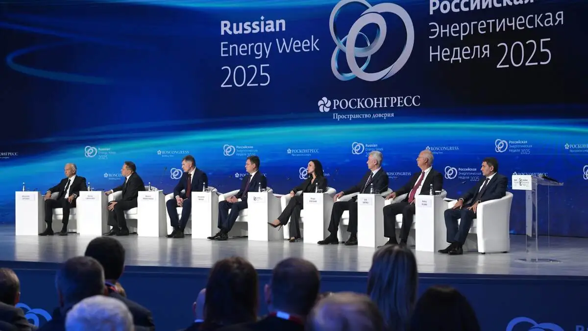 Putin: Küresel enerji mimarisinin bozulmasının sorumlusu Batı Elitleri