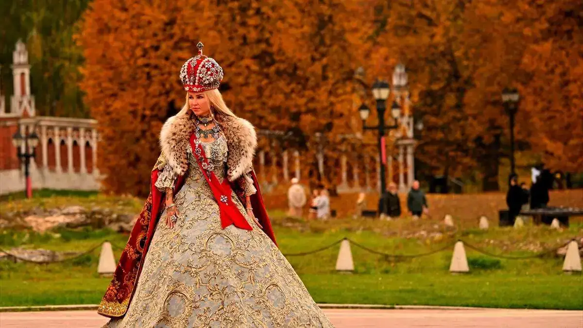 Tsaritsino_Sarayi-12102025-18