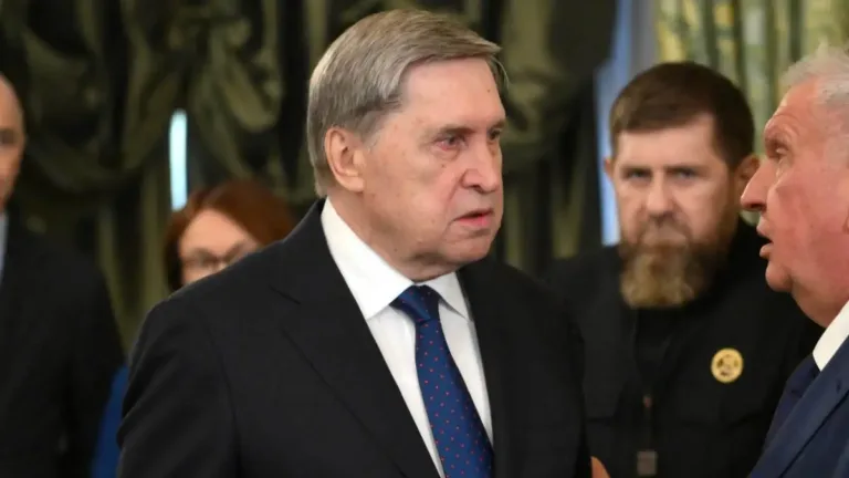 Uşakov: Ukrayna krizinin çözümü Alaska uzlaşıları temelinde mümkün