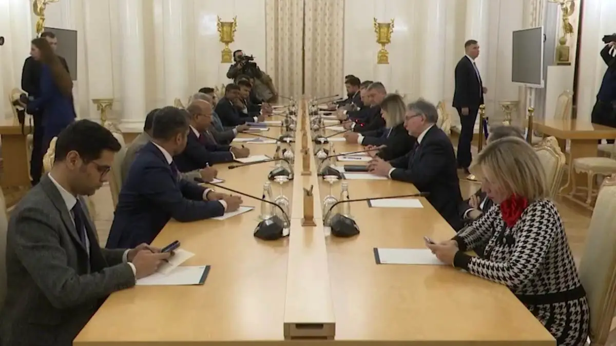 Rusya ve Hindistan Dışişleri Bakanları ikili ilişkileri görüştü