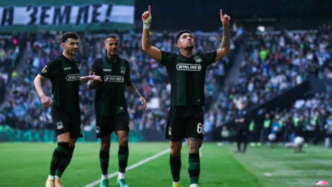 “Krasnodar”ın puan kaybı zirveyi yeniden şekillendirdi