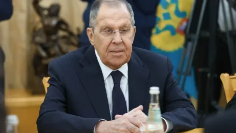 Lavrov: “Avrupalılar bize saldırırlarsa, bu savaş farklı olacak ve çok kısa sürecek”