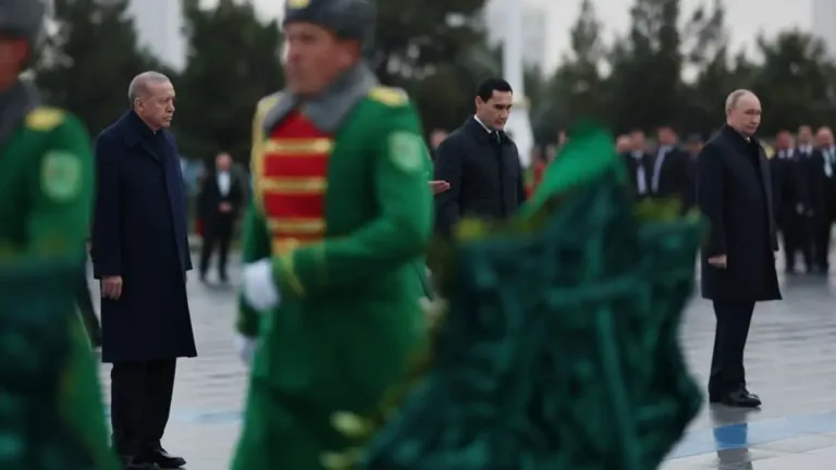 Gözler Aşkabat’ta Erdoğan-Putin görüşmesinde