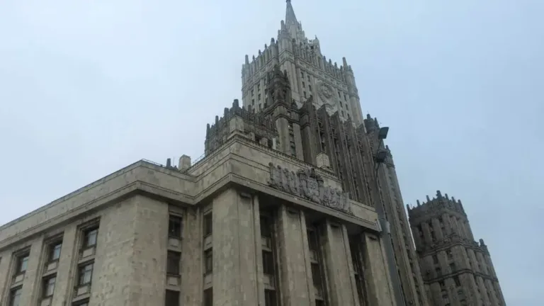 Güney Kıbrıs Rum Kesimi’nin Rusya’da vize merkezleri açmasına Rusya Dışişleri’nden yorum