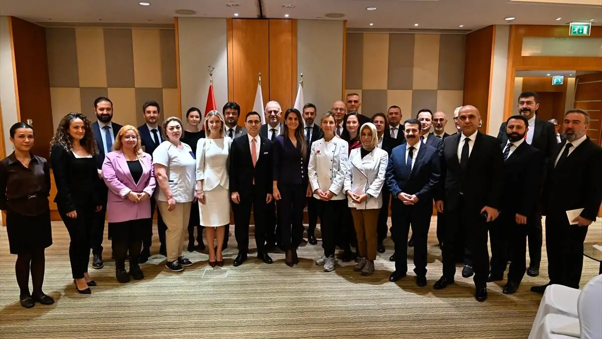 Rusya’da Osmanlı mutfağı “Yunus Emre Sevgi Sofrası” ile tanıtıldı