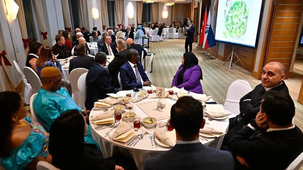 Rusya’da Osmanlı mutfağı “Yunus Emre Sevgi Sofrası” ile tanıtıldı